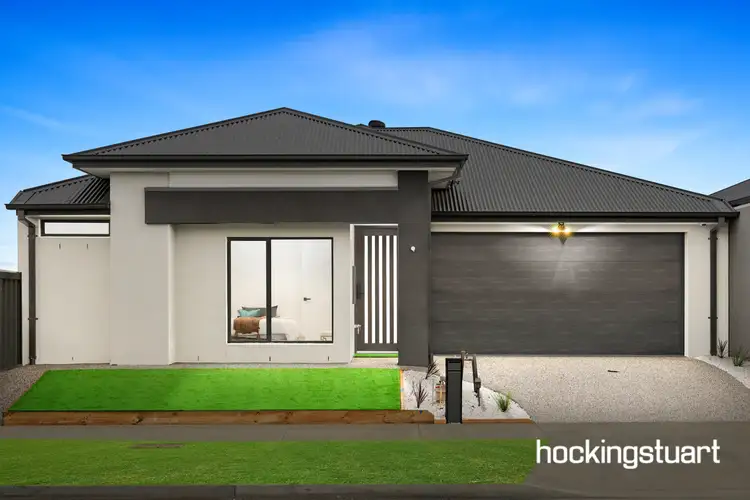 9 Mound Avenue, Donnybrook VIC 3064