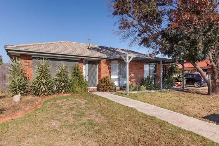 Second view of Homely house listing, 39 Mayfair Drive, Wodonga VIC 3690