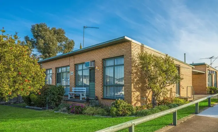 2/244 High Street, Belmont VIC 3216