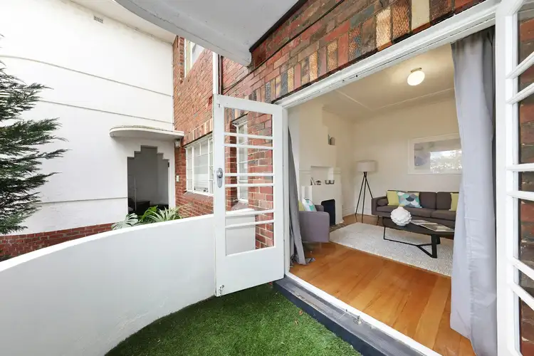 Third view of Homely apartment listing, 3/1 Greville Street, Prahran VIC 3181
