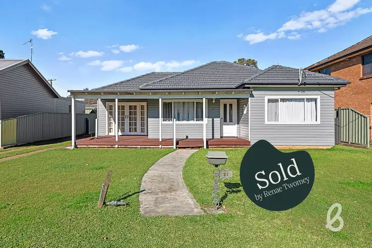 21 Collett Avenue, Singleton NSW 2330