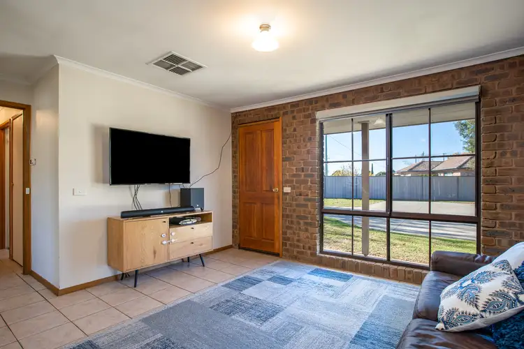 1/573 Heathwood Avenue, Lavington NSW 2641