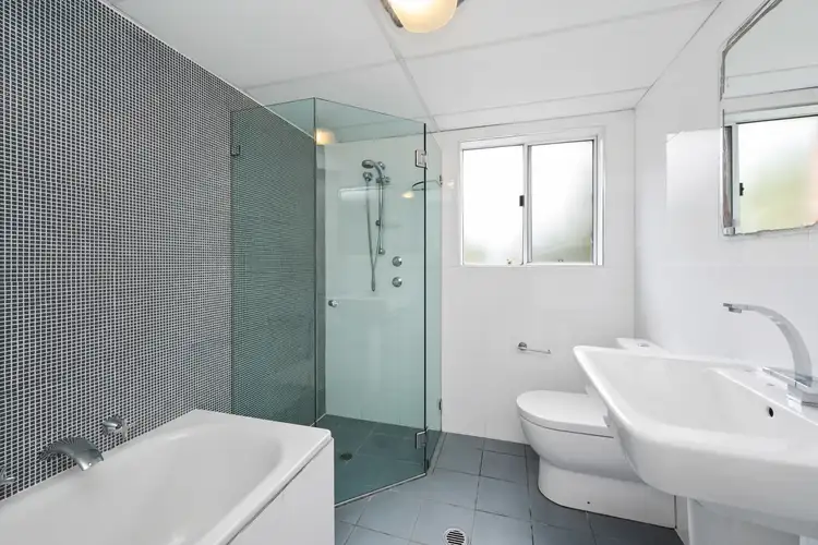 Fourth view of Homely unit listing, 13/122 Todman Avenue, Kensington NSW 2033