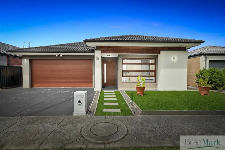 18 Lamington Drive, Tarneit VIC 3029