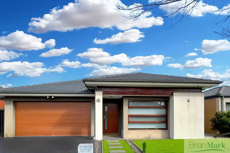 18 Lamington Drive, Tarneit VIC 3029