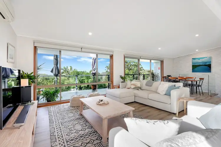 2/7 Yeramba Crescent, Terrigal NSW 2260