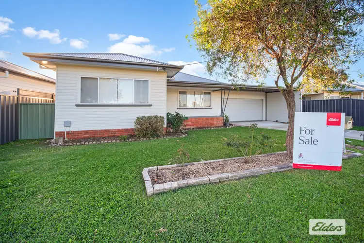7 Pitt Street, Taree NSW 2430