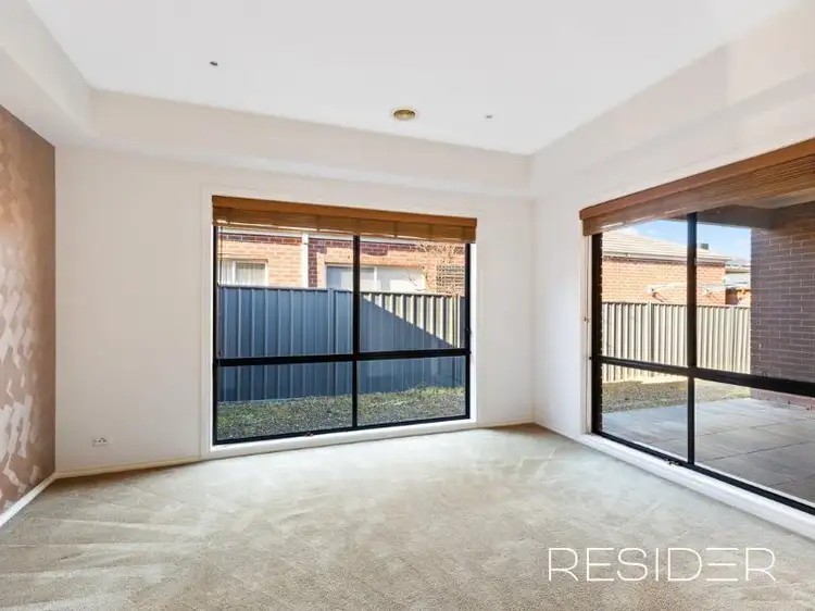 Fifth view of Homely house listing, 6 Kalatha Street, South Morang VIC 3752