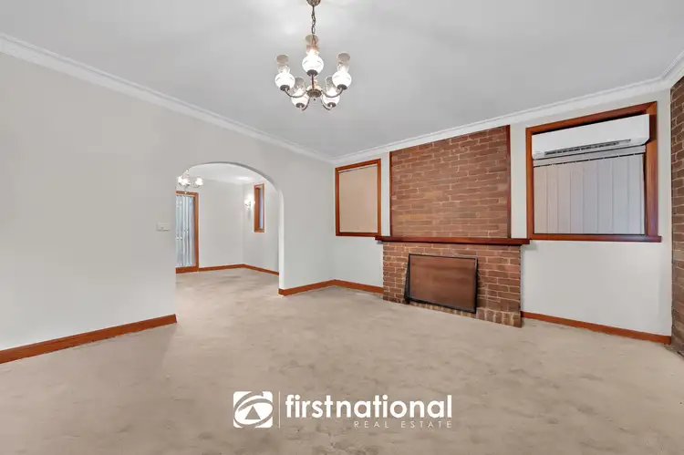 Fifth view of Homely house listing, 1 Dampier Court, Endeavour Hills VIC 3802