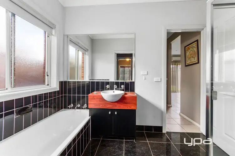 Fourth view of Homely house listing, 27 Cobaw Circuit, Caroline Springs VIC 3023
