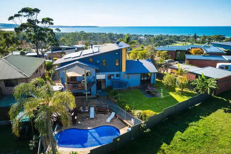 8 Gwainurra Grove, Pambula Beach NSW 2549