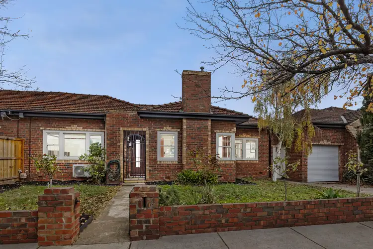 2A St Kinnord Street