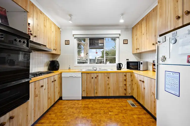 Fifth view of Homely house listing, 32 Gertrude Street, St Albans VIC 3021