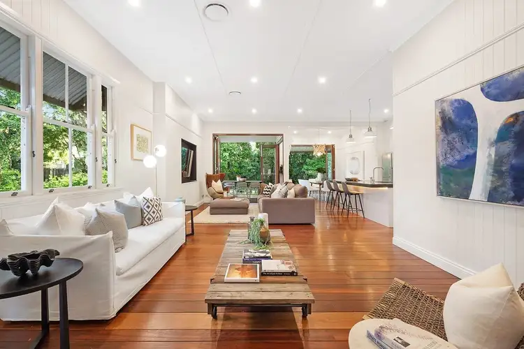 42 Hunter Street, Greenslopes QLD 4120