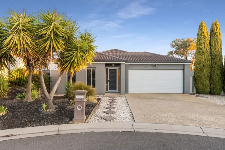 25 Irrabella Place, Kangaroo Flat VIC 3555