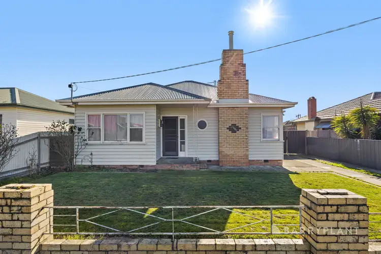 1104 Norman Street, Wendouree VIC 3355