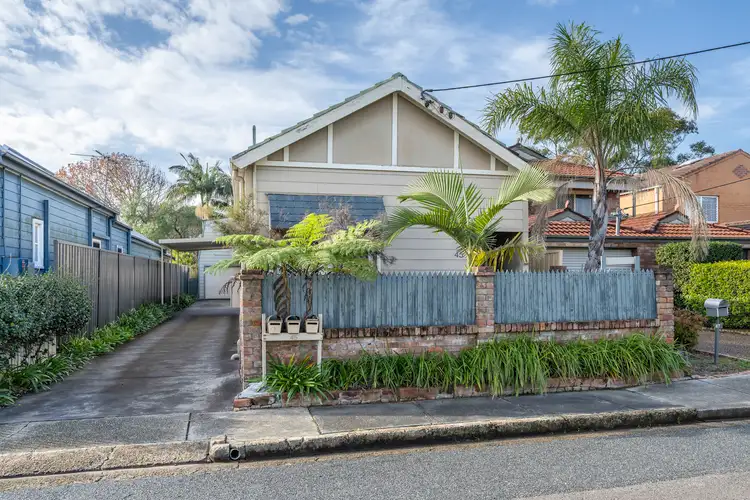 2/45 Belmore Street, Adamstown NSW 2289