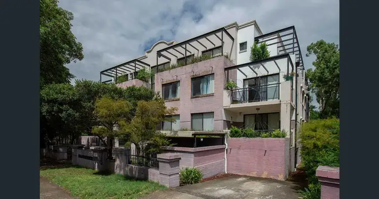 13/20 Santley Crescent, Kingswood NSW 2747