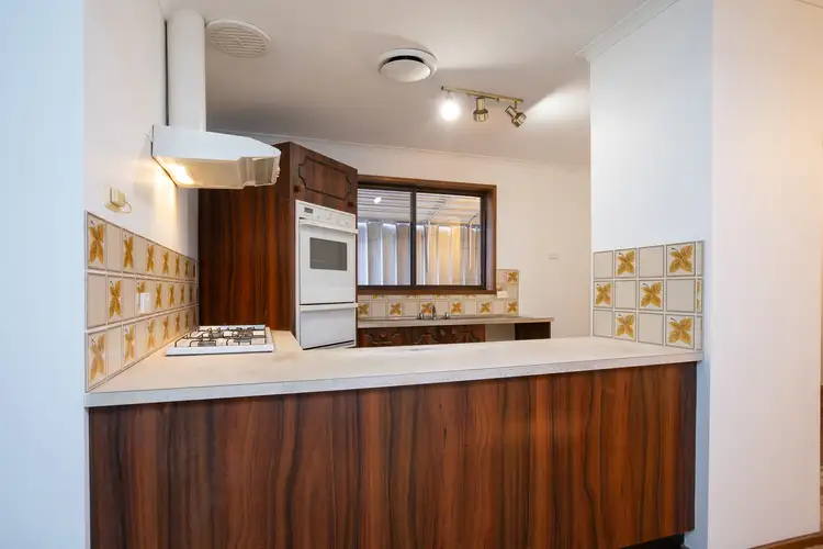 Sixth view of Homely house listing, 308 Bimbadeen Avenue, East Albury NSW 2640