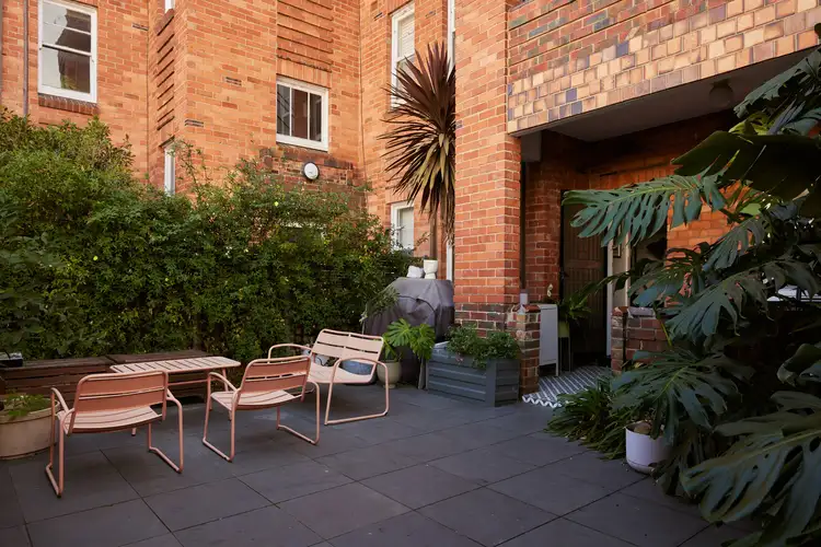 Main view of Homely apartment listing, 2/33 Brighton Road, St Kilda VIC 3182