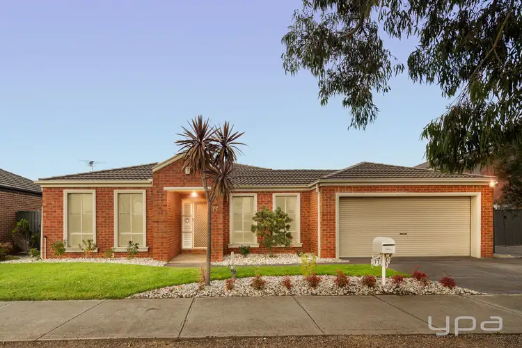77 Manor Lakes Boulevard, Manor Lakes VIC 3024