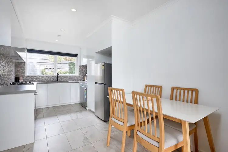 Fifth view of Homely unit listing, 2/132 Lower Dandenong Road, Parkdale VIC 3195