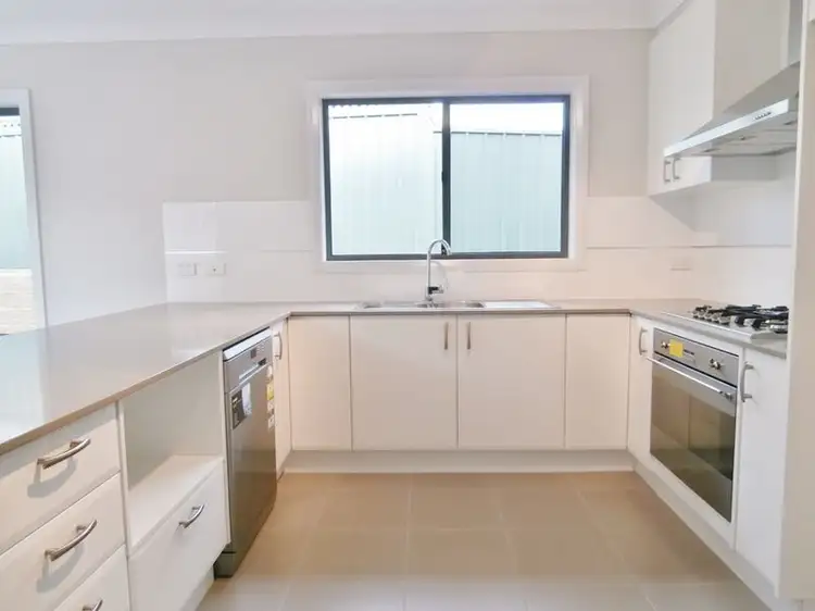 Fourth view of Homely unit listing, 10/57 Rosemont Avenue, Bathurst NSW 2795