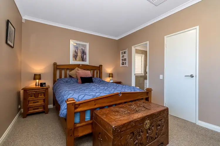 Sixth view of Homely house listing, 2 Feltbush Mews, Canning Vale WA 6155