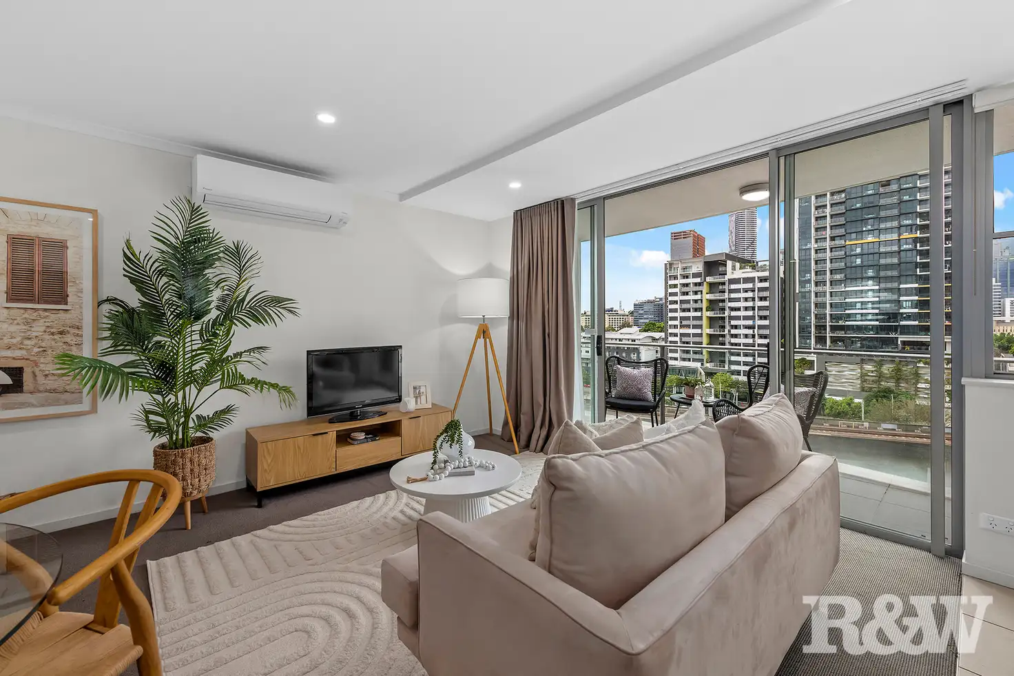 Main view of Homely apartment listing, 801/16 Merivale Street, South Brisbane QLD 4101