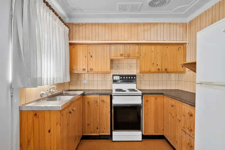 Fifth view of Homely house listing, 35 Lalor Crescent, Engadine NSW 2233