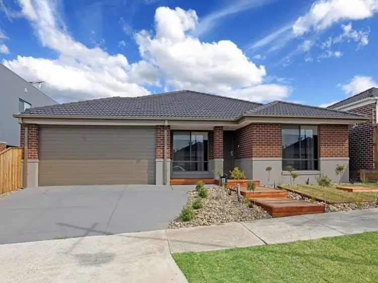 8 Filin Drive, Epping VIC 3076