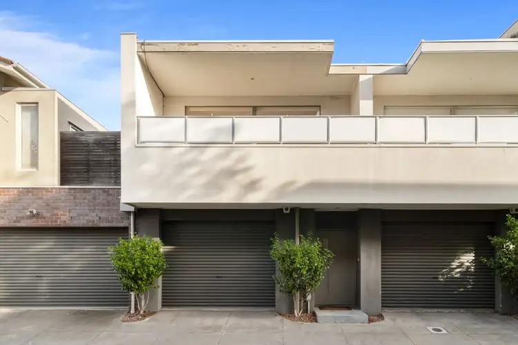 1A Lucan Street, Caulfield North VIC 3161