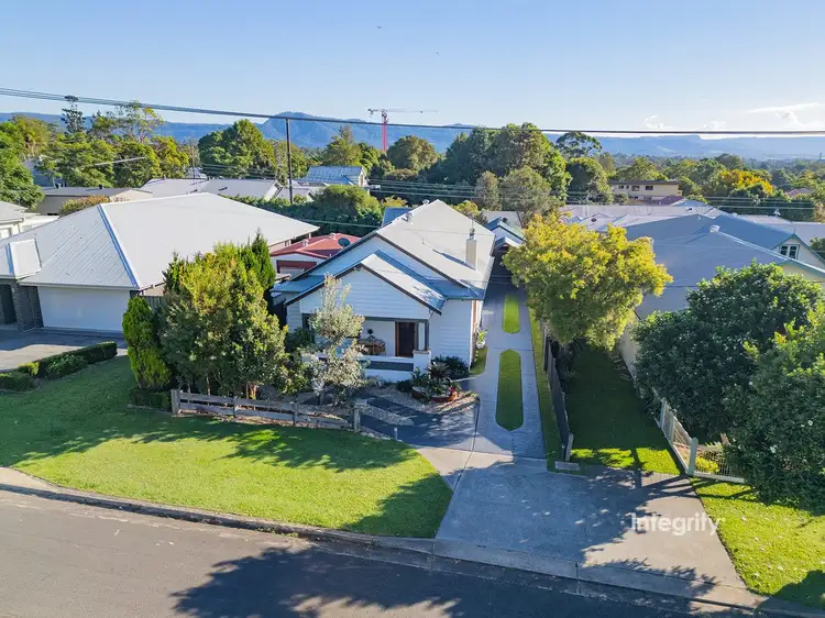 29 Worrigee Street, Nowra NSW 2541