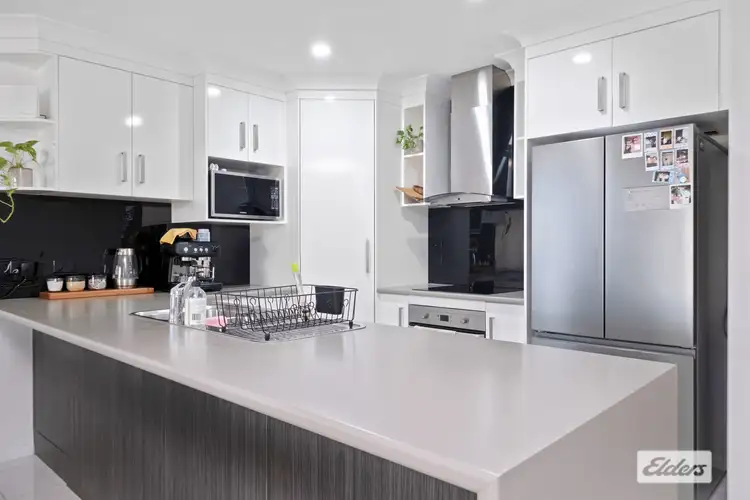 Sixth view of Homely unit listing, 2/7 Yarrow Drive, Lammermoor QLD 4703