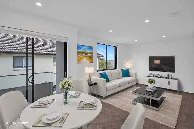 Second view of Homely apartment listing, 6./10 Moore Street, Bondi NSW 2026
