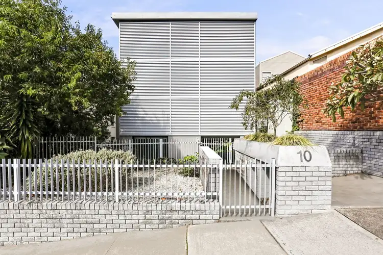 Fourth view of Homely apartment listing, 3/10 Moore Street, Bondi NSW 2026
