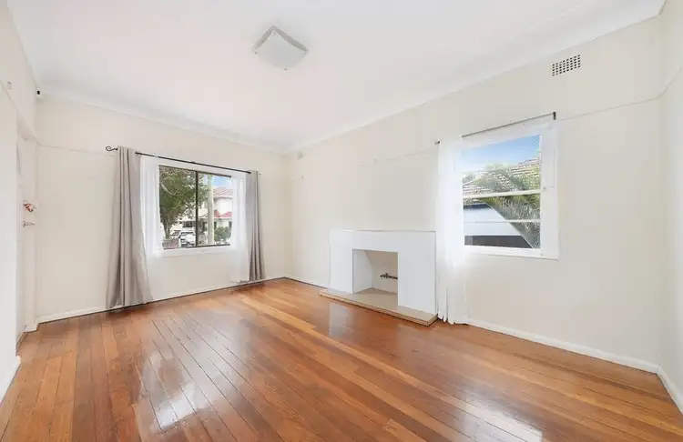 33 Fraser Avenue, Eastgardens NSW 2036