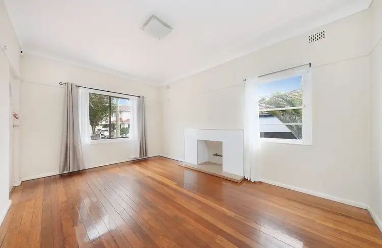 Second view of Homely house listing, 33 Fraser Avenue, Eastgardens NSW 2036