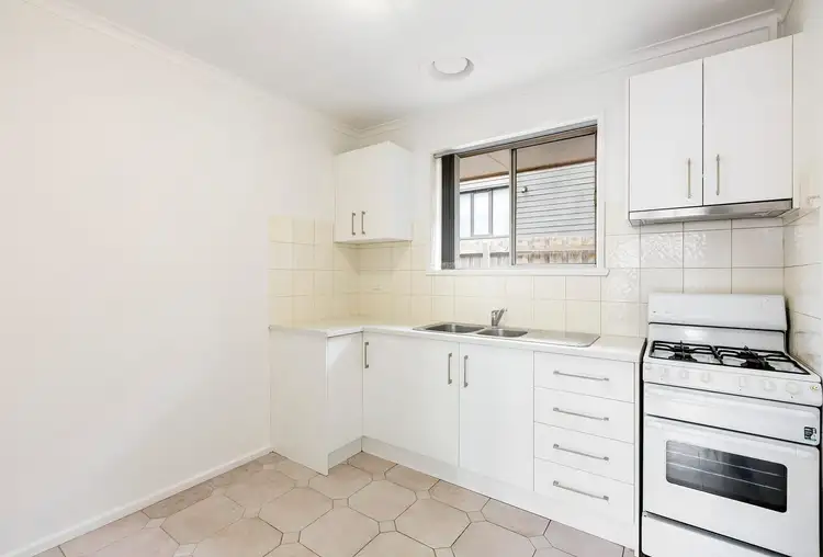 2/115 Clarendon Street, Thornbury VIC 3071