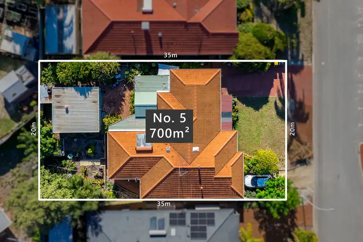 Second view of Homely house listing, 5 Aberdeen Close, Halls Head WA 6210