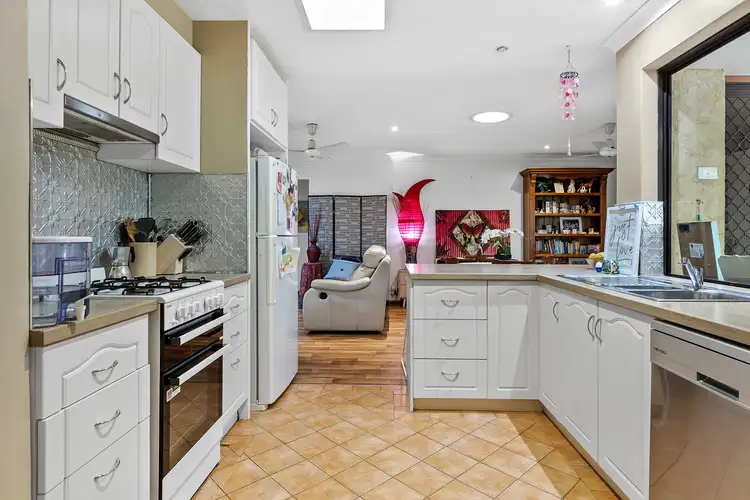 Seventh view of Homely house listing, 5 Aberdeen Close, Halls Head WA 6210