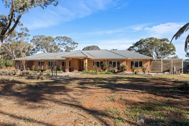 9 Grey Box Drive, Strathtulloh VIC 3338