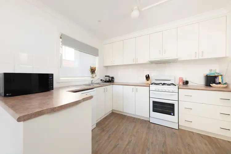 Fourth view of Homely unit listing, 2/31 Church Street, Wodonga VIC 3690