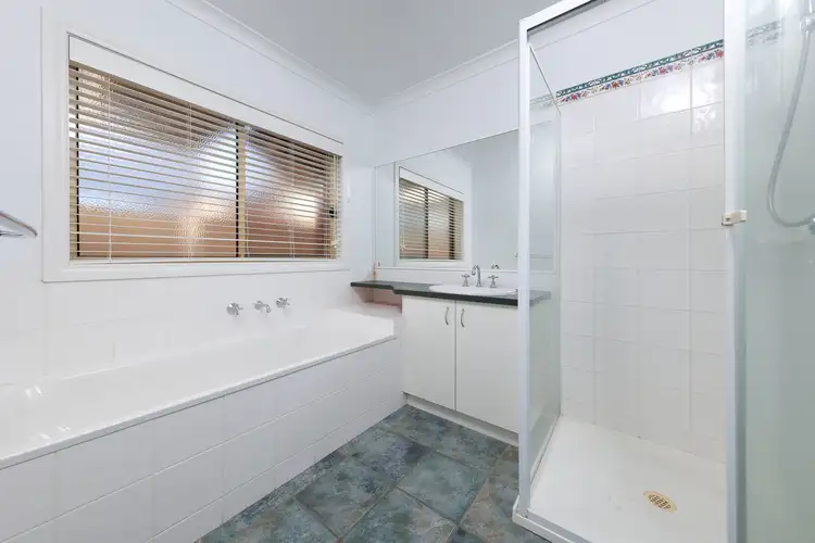 Sixth view of Homely unit listing, 2/31 Church Street, Wodonga VIC 3690