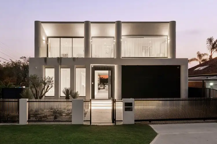 21 Daisy Street, Roselands NSW 2196
