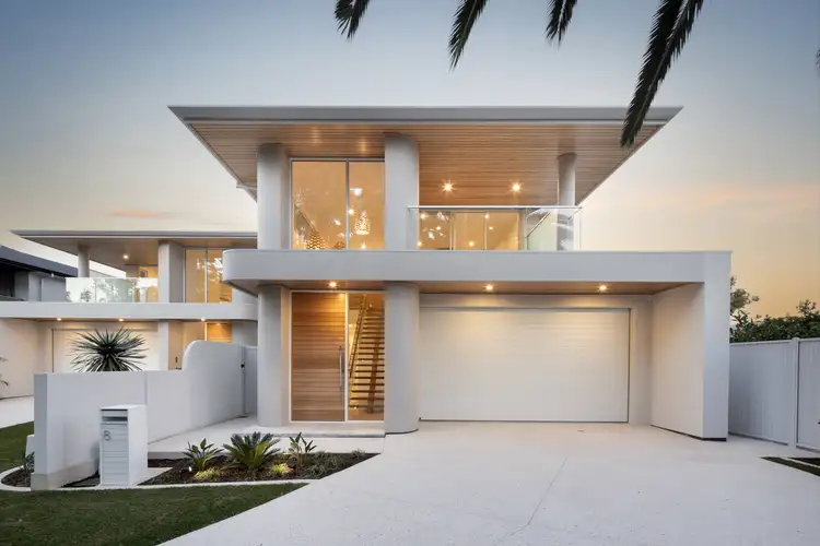 8 Charlotte Terrace