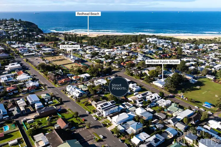 54 Cowlishaw Street, Redhead NSW 2290