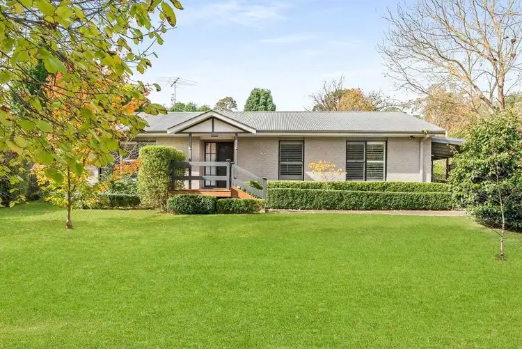 16 Holly Street, Bowral NSW 2576