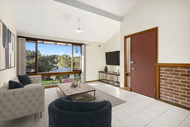 60 Kotara Crescent, Unanderra NSW 2526