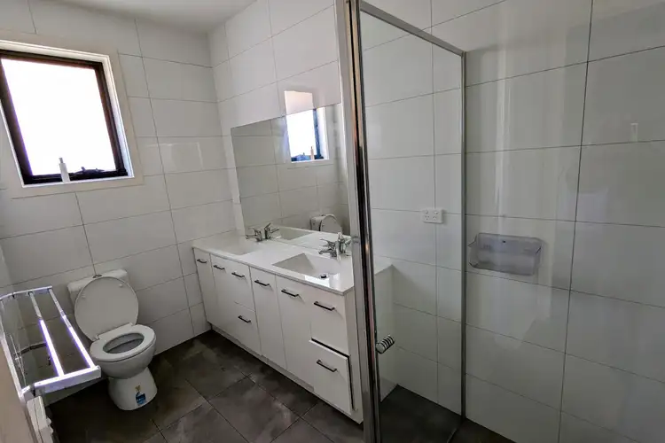 Sixth view of Homely unit listing, 3B Jolly Street, Frankston VIC 3199